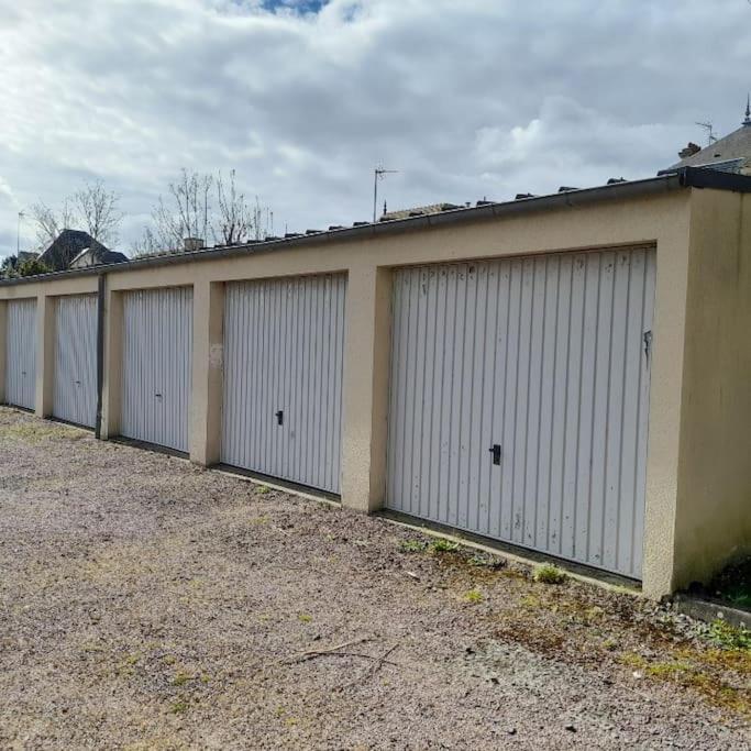Persea Yourhosthelper Ouistreham Exterior photo